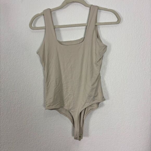 Abercrombie & Fitch Bone Ruched Thong Bodysuit - Picture 2 of 7